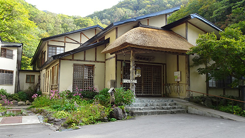 青荷正面玄関
